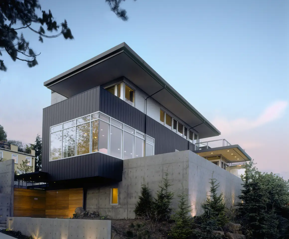 49328 modern home 2023 11 27 05 28 33 utc.webp